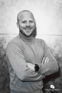 Portrait de Charles MOUQUET, expert événementiel à Rennes