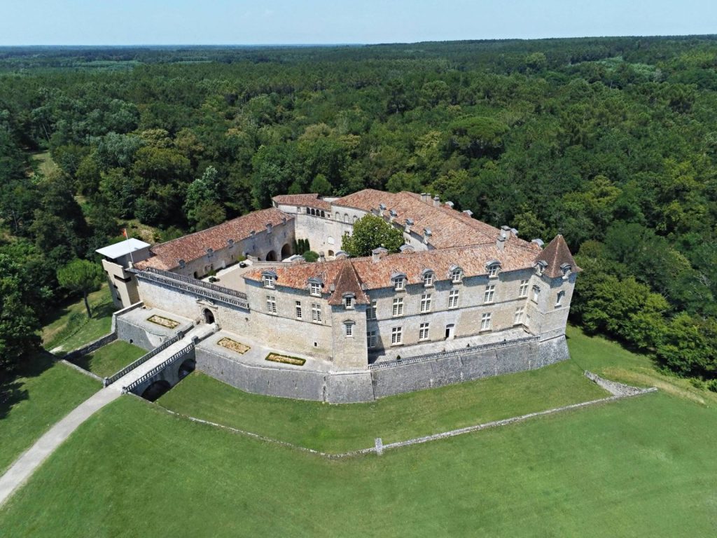 Château de Cazeneuve, séminaire d'entreprise, Gironde