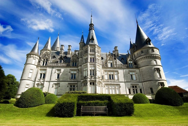 Château du Nozet / Domaine de Ladoucette Nièvre
