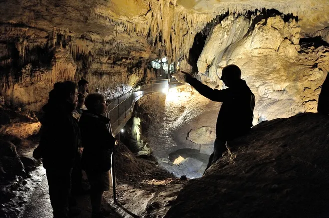 Grottes d’Arcy-sur-Cure, espace pour événement d'entreprise, Yonne