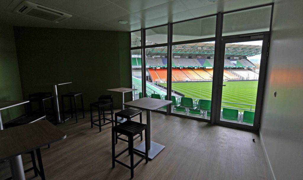 Stade Geoffroy-Guichard (les Salons du Stade), espace séminaire pour entreprise en Loire