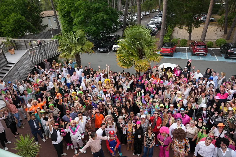 Seminaire entreprise soiree deguisee groupe